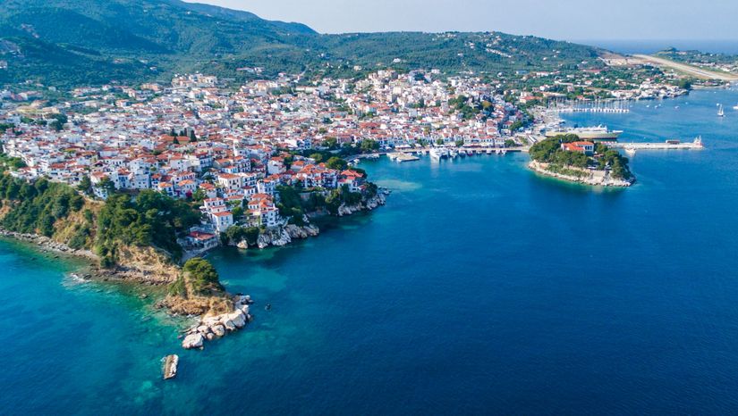 ΤΑΞΙΔΕΥΟΝΤΑΣ ΣΤΟΝ ΚΟΣΜΟ ΤΟΥ ΠΑΠΑΔΙΑΜΑΝΤΗ - ΕΚΠΑΙΔΕΥΤΙΚΟ ΤΑΞΙΔΙ ΤΗΣ ΚΟΣΜΗΤΕΙΑΣ ΤΗΣ ΘΕΟΛΟΓΙΚΗΣ ΣΧΟΛΗΣ ΣΕ ΣΥΝΕΡΓΑΣΙΑ ΜΕ ΤΟ ΔΗΜΟ ΣΚΙΑΘΟΥ